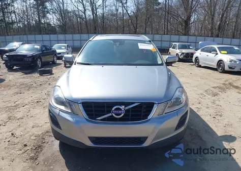 2013 Volvo Xc60 3.2 Platinum из США, поврежденный, VIN YV4952DLXD2418873